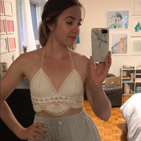 Crochet bikini top - Picture 1 of 5